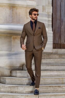 Classic 3-Piece Suit – Refined Style with Complete Elegance